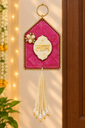 Shubh Labh hanging on entrance door