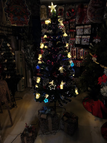 Pre-Lit Christmas Tree with Decorations – Complete Festive Set with Lights, Ornaments & Star Topper