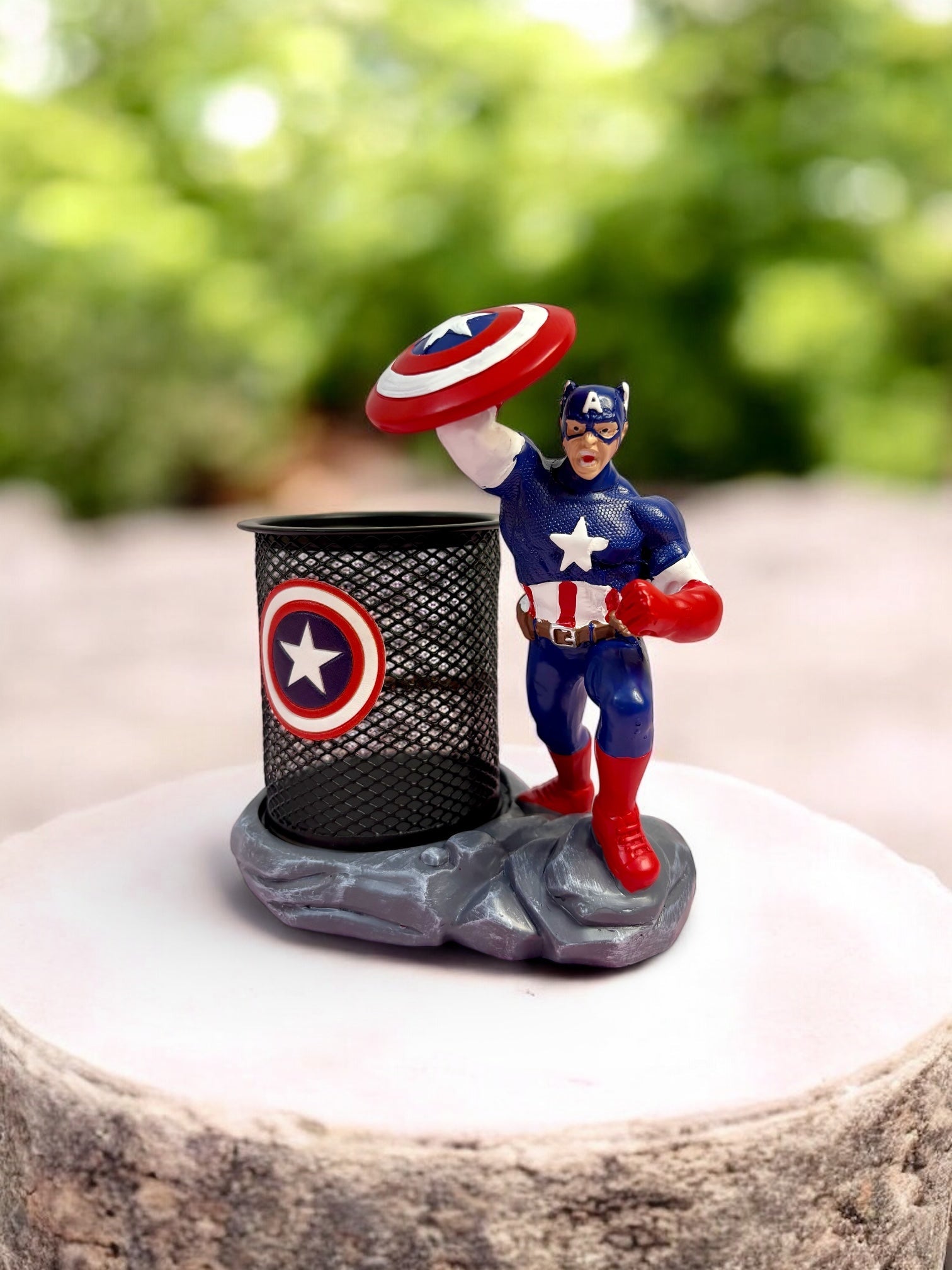 Captain America Polyresin Pen Stand | Marvel Superhero Desk Organizer - The Gears