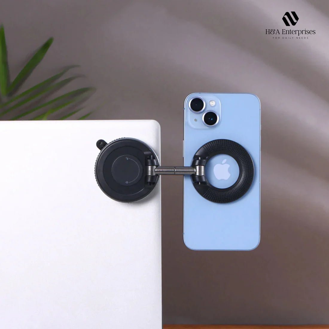 Premium Vacuum - Lock Phone Holder - The Gears