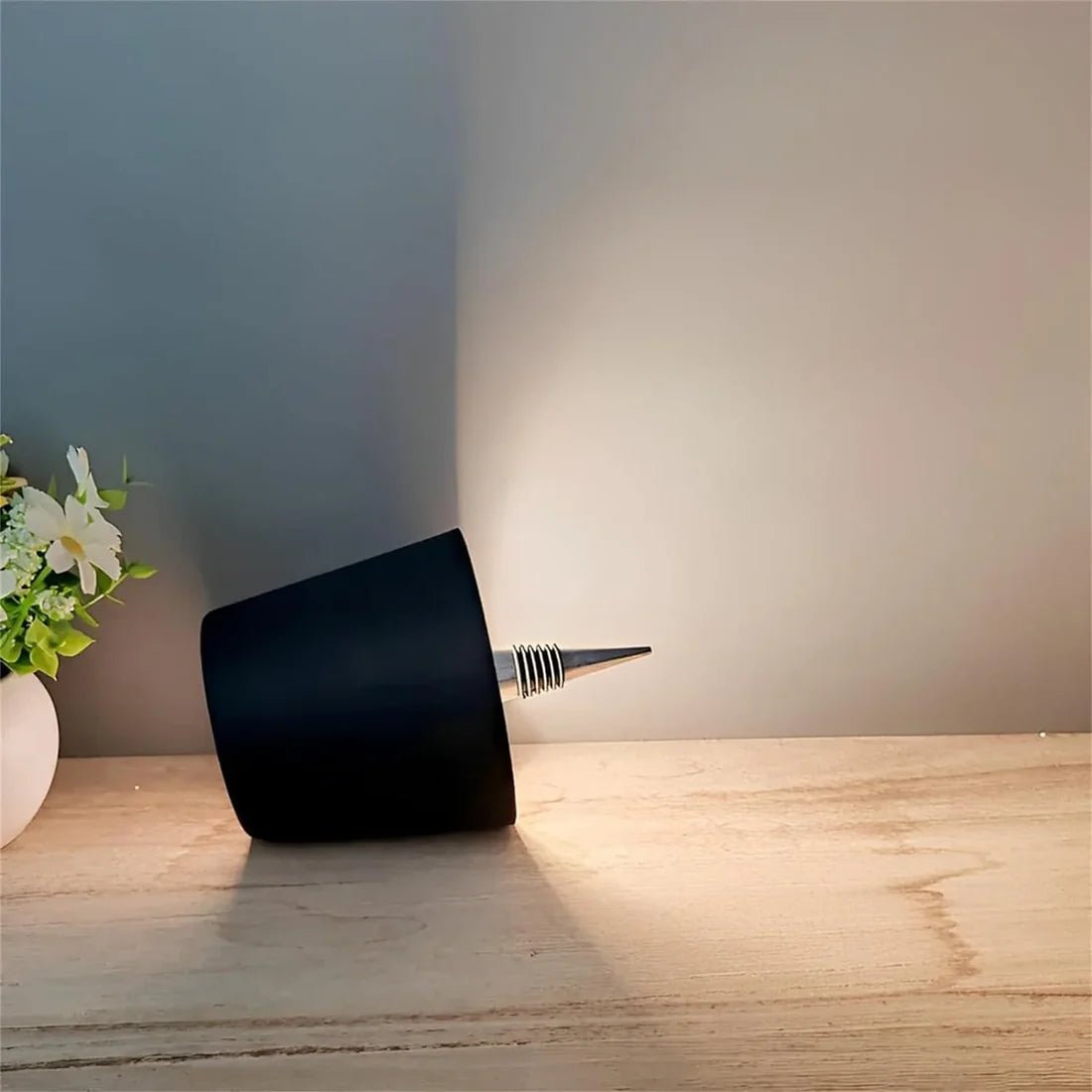 Premium Wireless Bottle Lamp - The Gears