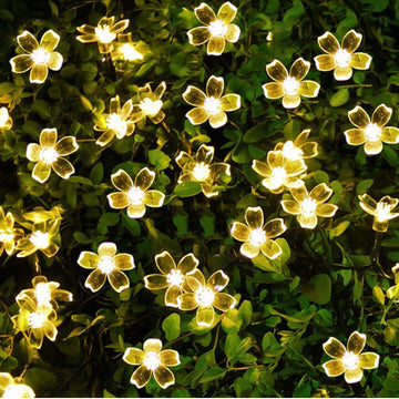 Silicone Blooming Flower Fairy String Lights 14 flowers (Warm White Bulbs) - The Gears