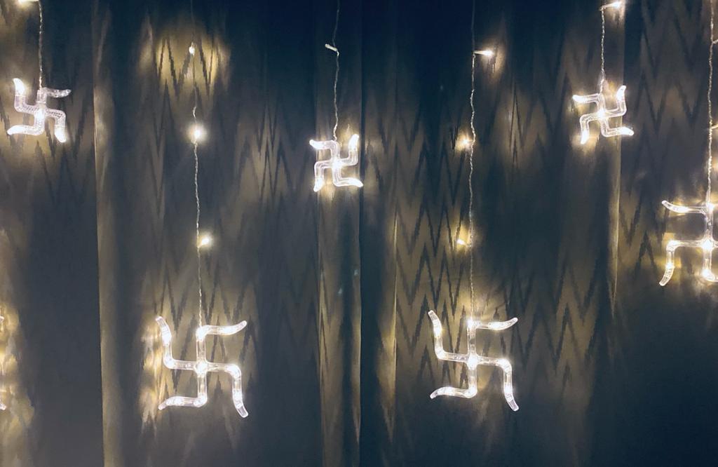 Swastik Curtain Led Light (12 Warm White Bulb) - The Gears